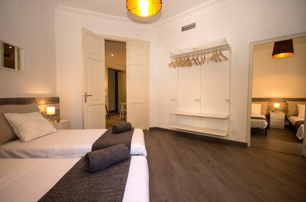The Art Boutique Colon Apartment Валенсия Екстериор снимка