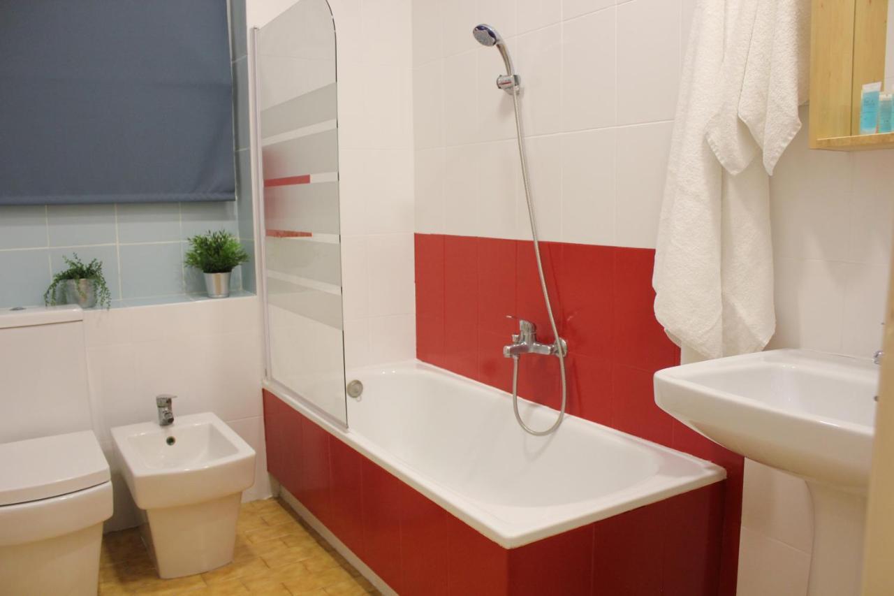 The Art Boutique Colon Apartment Валенсия Екстериор снимка