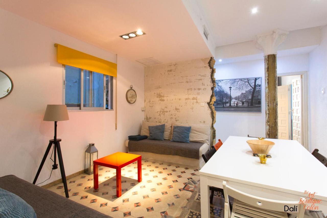 The Art Boutique Colon Apartment Валенсия Екстериор снимка