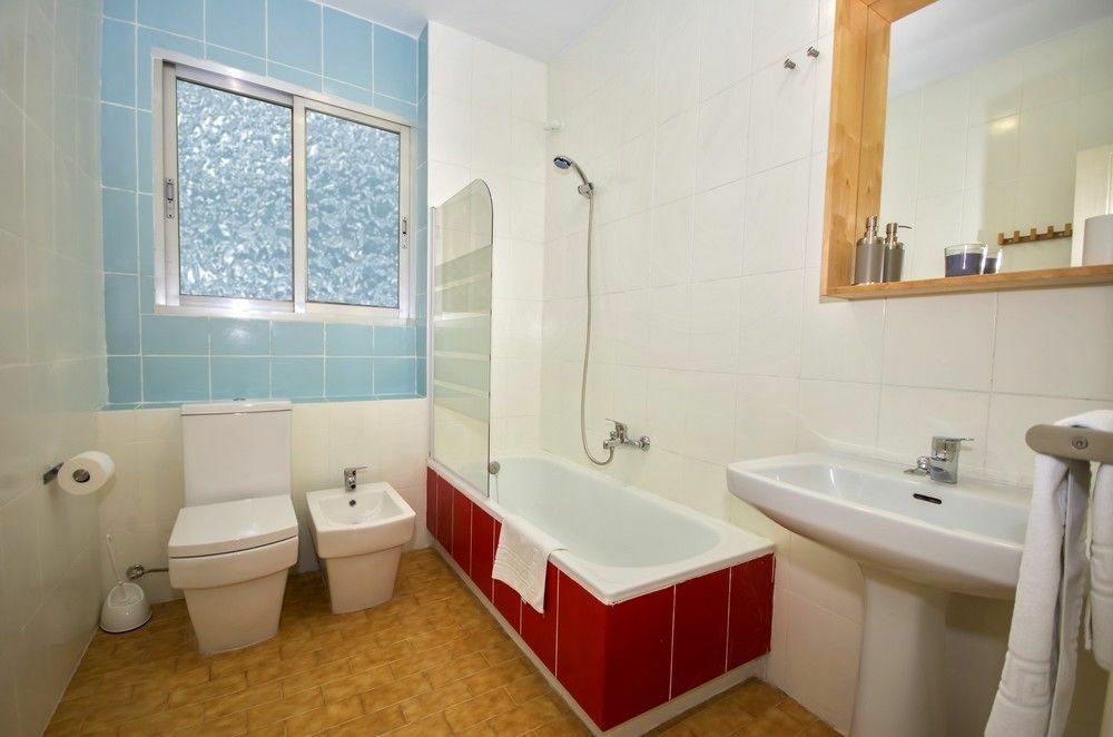 The Art Boutique Colon Apartment Валенсия Екстериор снимка